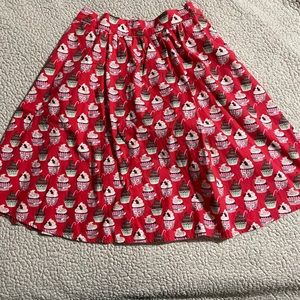 Retrolicious Christmas Cupcake Skirt M